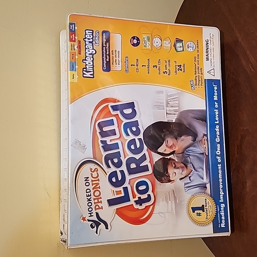 Hooked on Phonics Learn to Read Kindergarden Grade Edition 4-6 Years old.